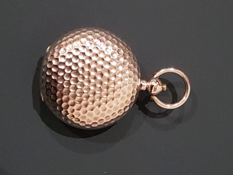 Silver Golf Ball Novelty Sovereign Case - Image 5