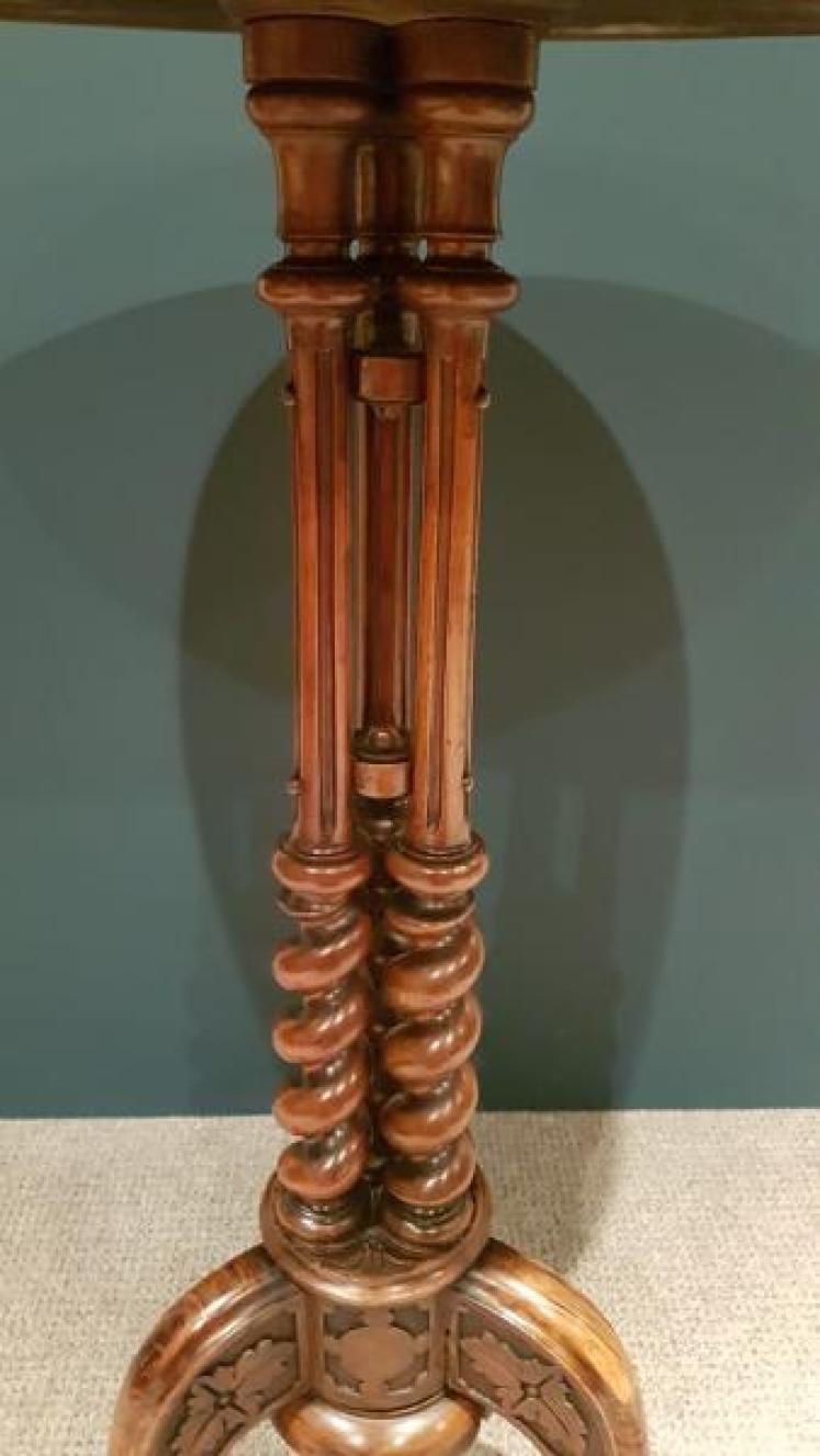 Superb Mid Victorian Burr Inlaid Walnut Lamp Table - Image 3