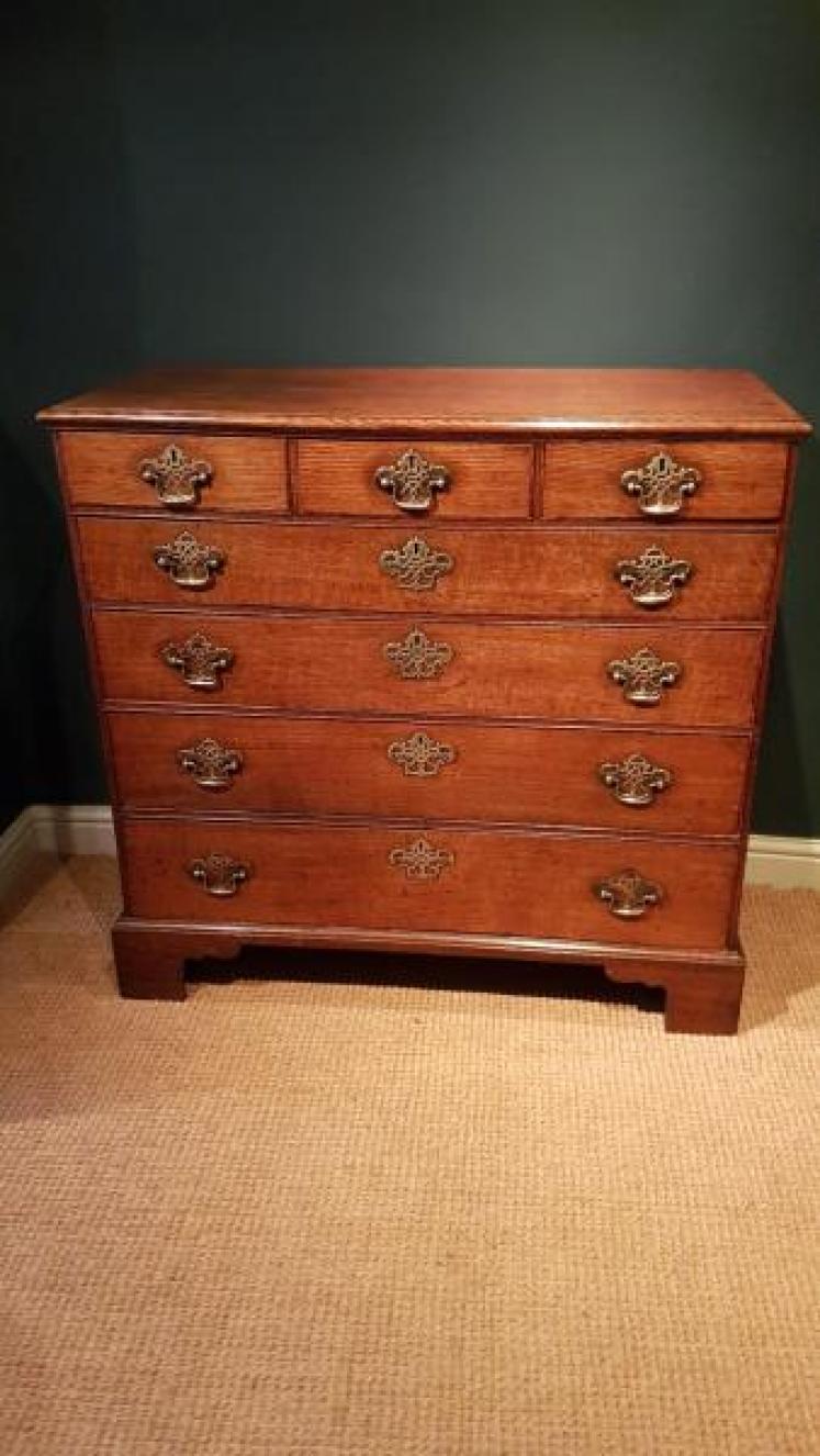 Impressive George III Oak Chest of Drawers - Image 6
