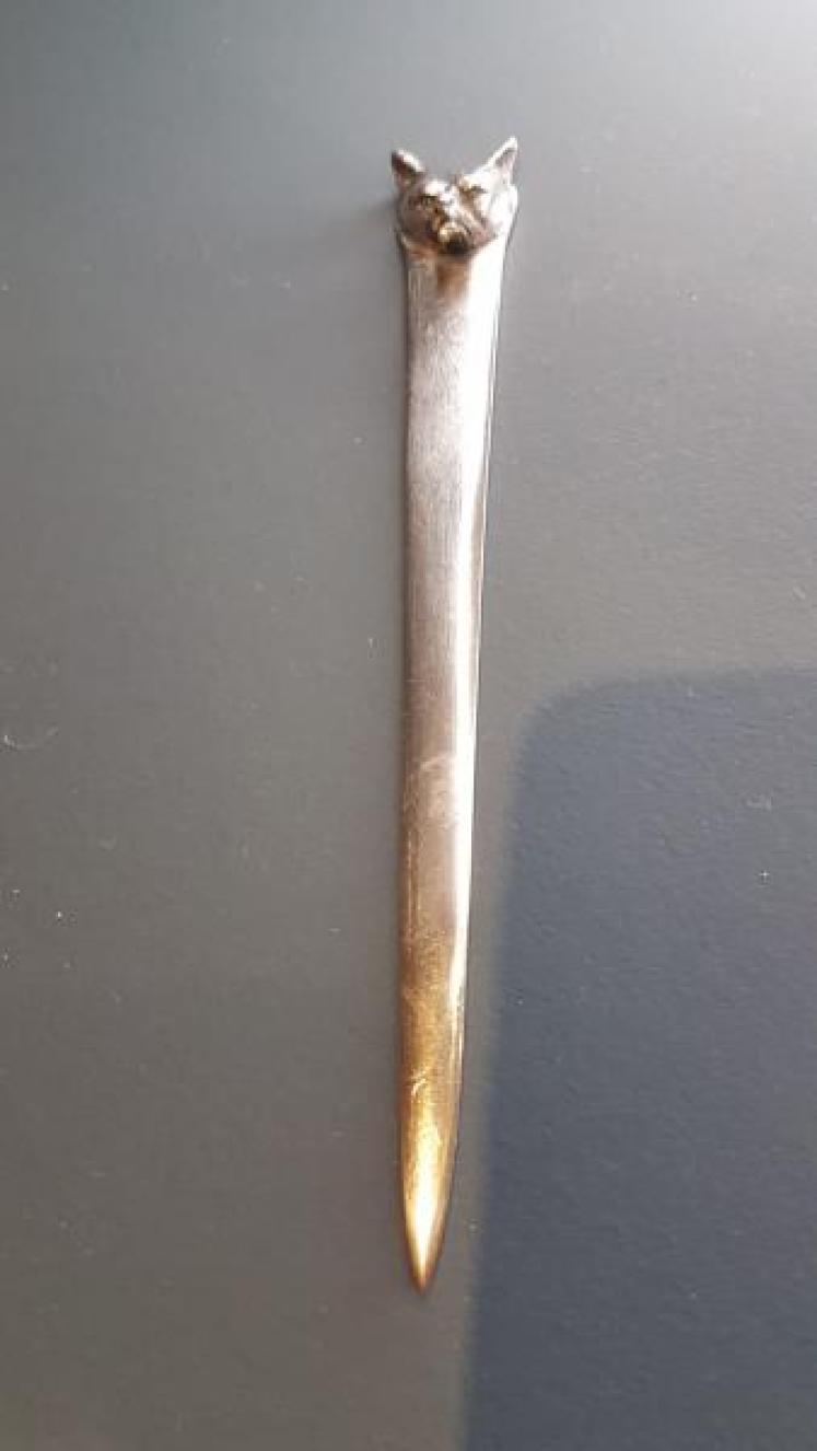 Antique George V Silver Fox Head Book Mark - Image 1