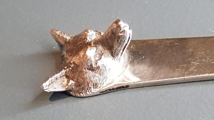 Antique George V Silver Fox Head Book Mark - Image 2