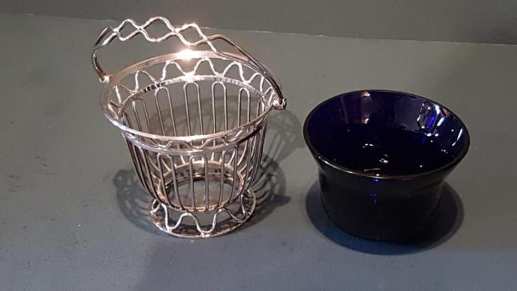 Edwardian Silver & Bristol Blue Glass Basket - Image 4
