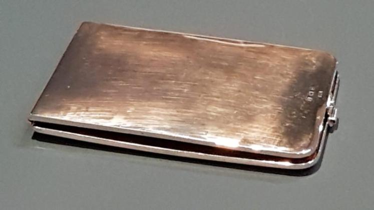Immaculate Silver Stamp and Calling Card Wallet - Image 7