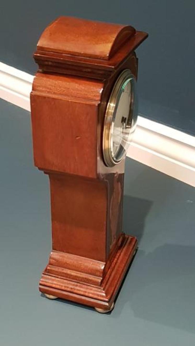 Superb Edwardian Mantel Clock with Inlaid Oriental Figure - Image 4