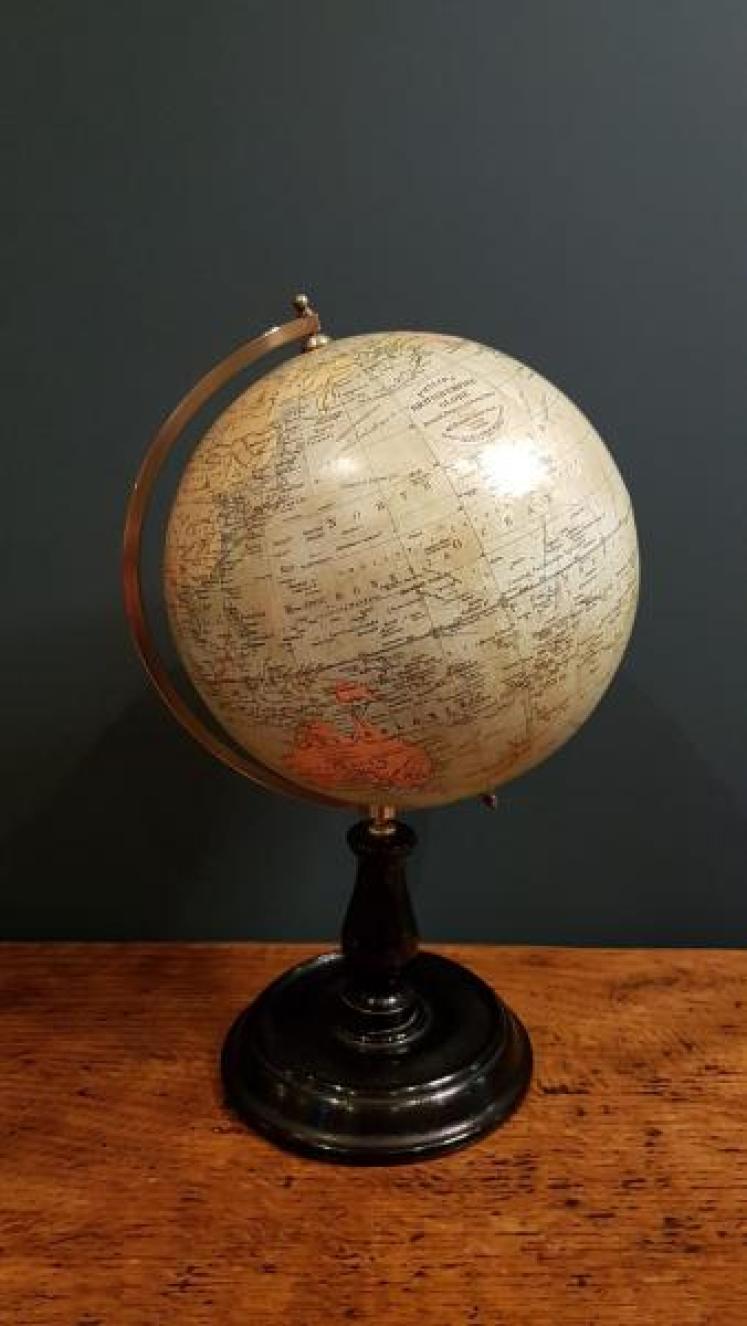 Antique Philips 8" British Empire Globe - Image 1