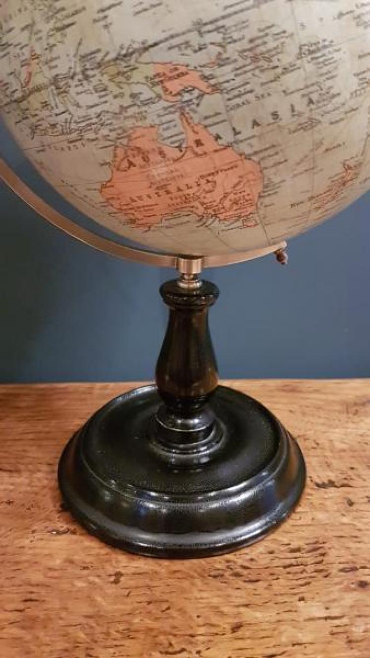 Antique Philips 8" British Empire Globe - Image 5