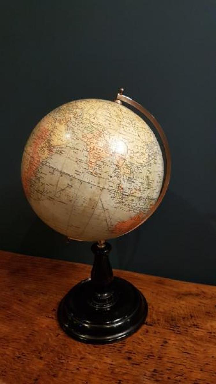 Antique Philips 8" British Empire Globe - Image 7