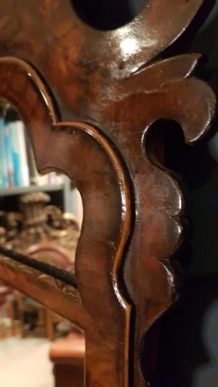 Antique George III Walnut Framed Mirror - Image 3
