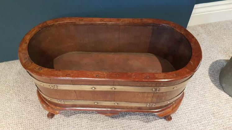 Antique Brass Bound Mahogany Planter and Liner - Image 5