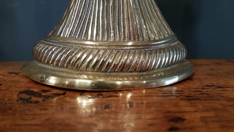 Matching Pair of Antique Cast Brass Wheatsheaf Door Stops - Image 5