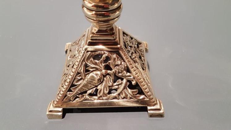 Pair of Victorian Brass Candlesticks - Image 4
