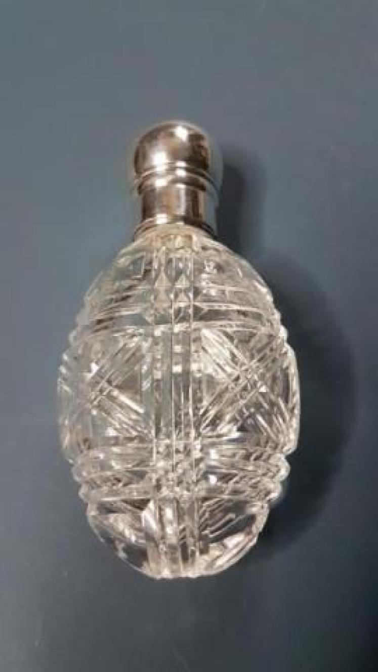 Victorian Silver & Cut Crystal Scent Bottle - Image 1