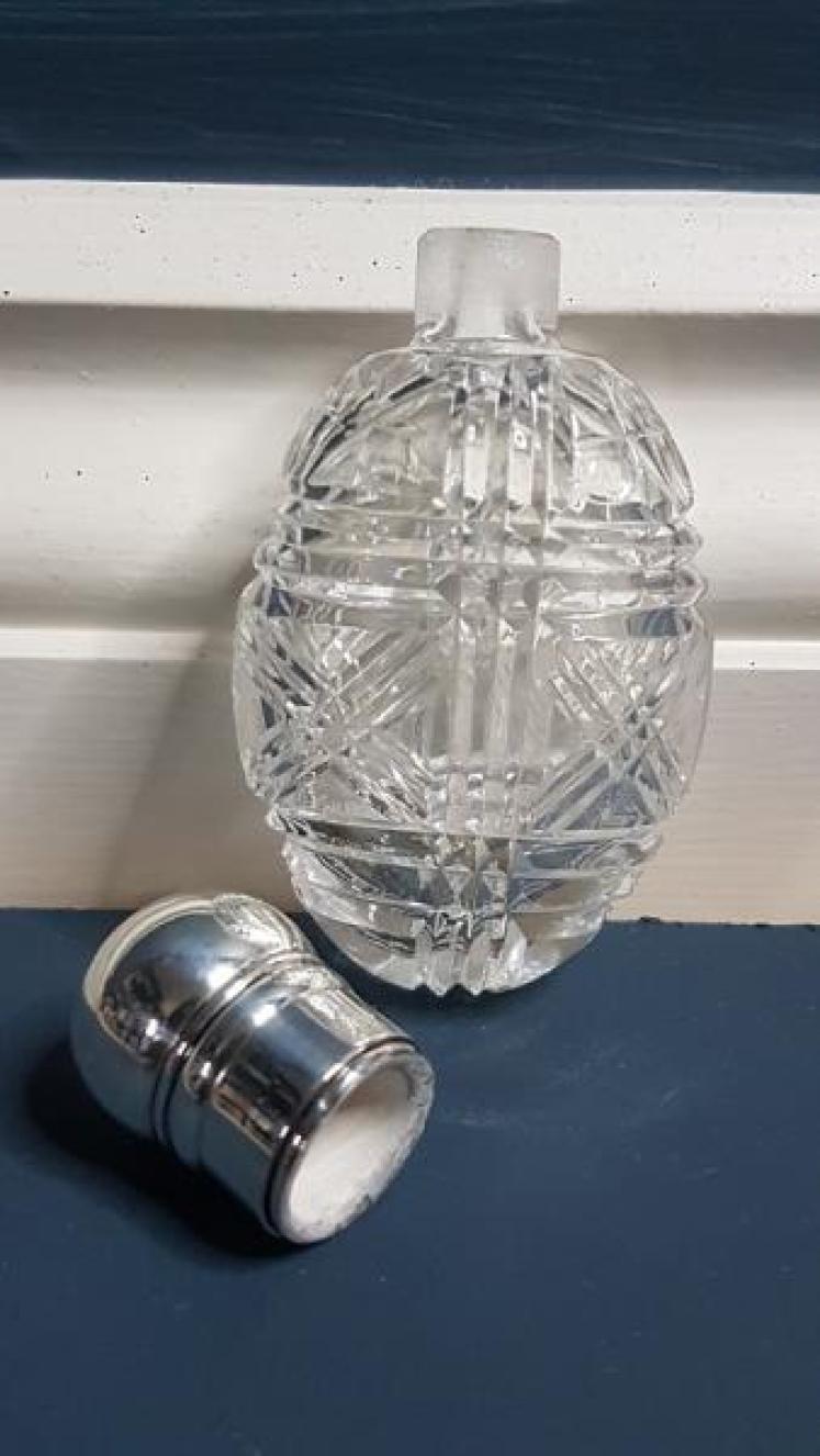 Victorian Silver & Cut Crystal Scent Bottle - Image 2