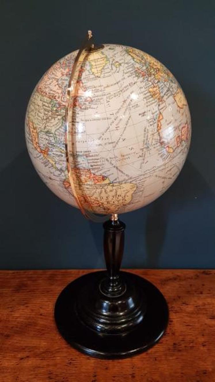 1920's Geographica 10" Terrestrial Globe - Image 2