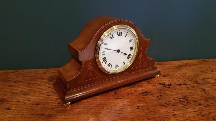 Fine Quality Edwardian Inlaid Mahogany Napoleon Hat Mantel Clock - Image 5
