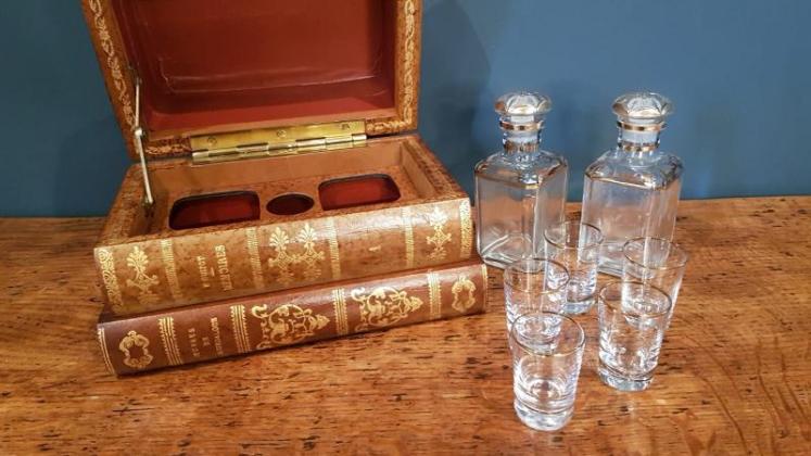 Antique Leather Books Liqueur Tantalus - Image 5