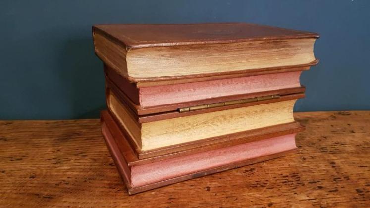 Antique Leather Books Liqueur Tantalus - Image 6