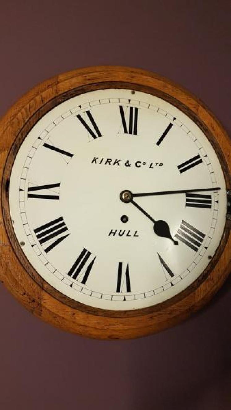 Victorian Oak Cased Hull Single Fusse Dial Clock - Image 6