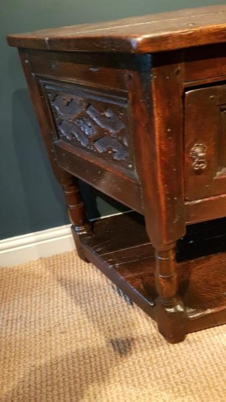 Early Period Antique Oak Credence Table.c.1700 - Image 7