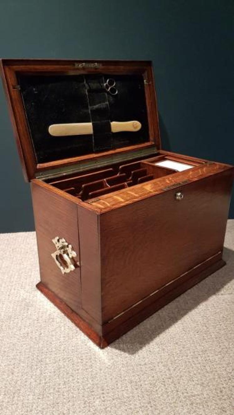 Antique Polished Oak Fitted Stationary & Writing Box - Image 5
