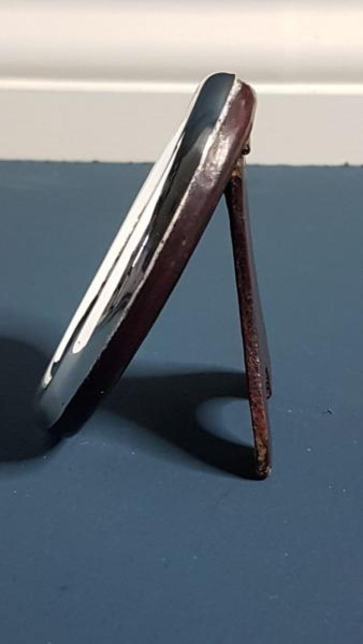 Small Antique Oval Silver Photo Frame - Image 4