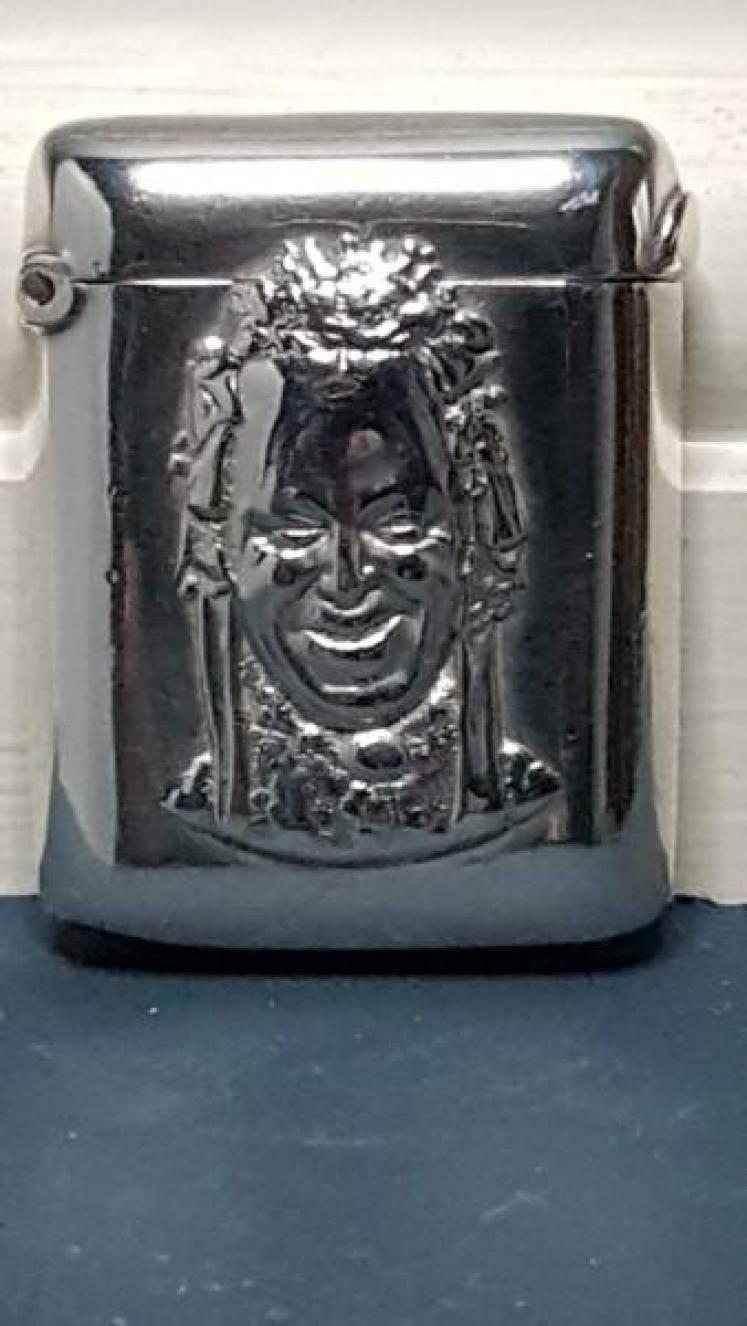 Antique Silver Globe Theatre Commemorative Vesta Case - Image 1