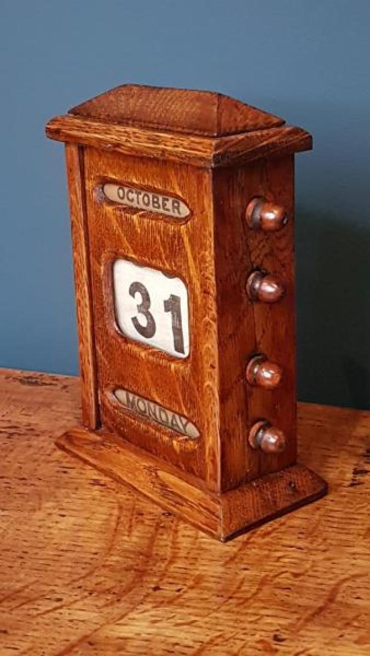 Antique Victorian Oak Perpetual Desk Calendar - Image 6