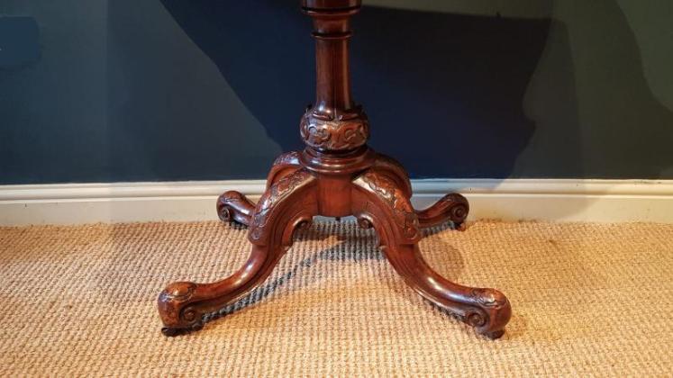 Mid Victorian Burr Walnut Fold Over Card Table - Image 5