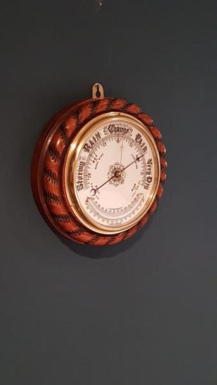 Antique Oak Ships Barometer with Crescent Thermometer - Image 4