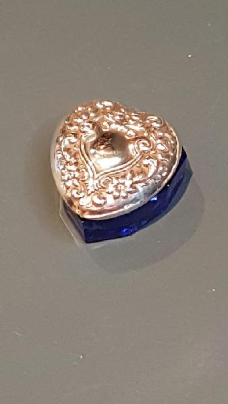Silver and Bristol Blue Heart Shaped Box - Image 6