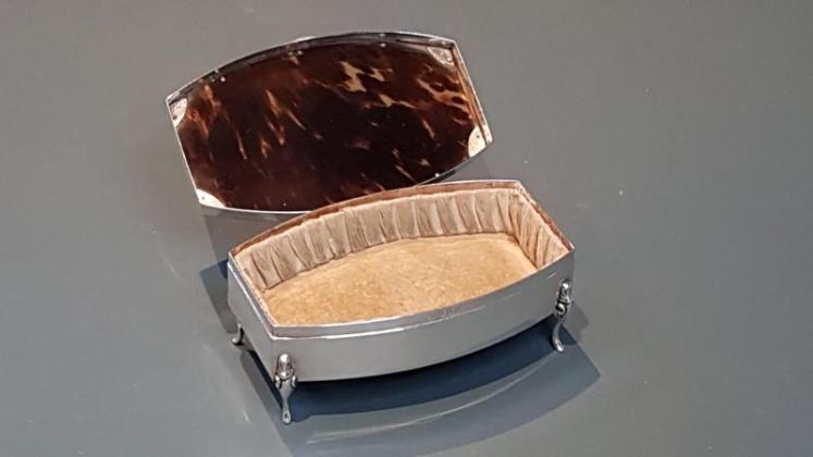 Antique Silver & Tortoiseshell Jewel Box - Image 2
