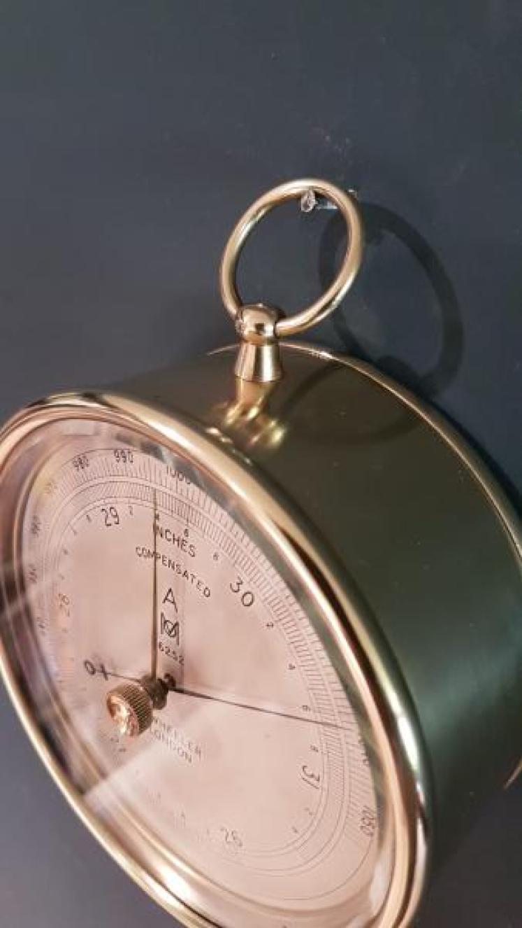Victorian Brass Cased Marine Barometer - Image 4