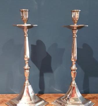 Pair of Superior Quality Victorian Cast Brass Candlesticks