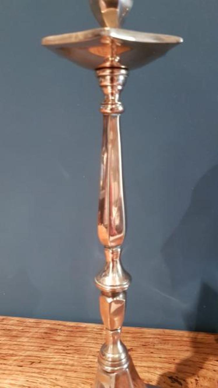 Pair of Superior Quality Victorian Cast Brass Candlesticks - Image 4