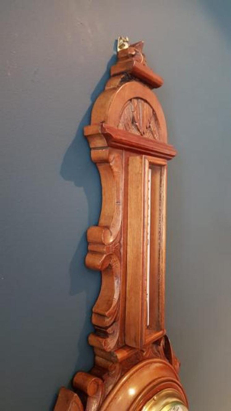 Superb Antique Carved Walnut Banjo Barometer  - Image 4