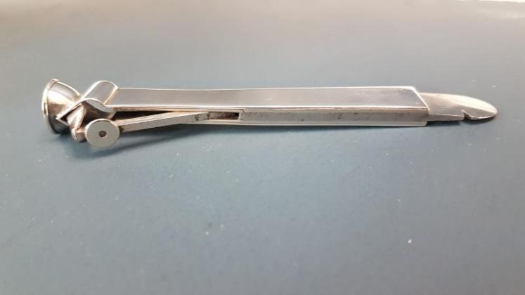 Edwardian Silver Carriage Lamp Cigar Cutter - Image 1