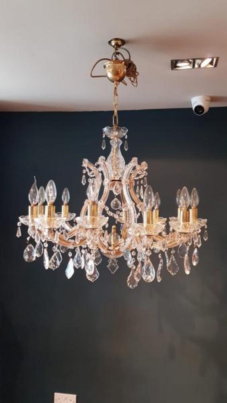 Fine Quality Cut Crystal Chandelier - Image 1