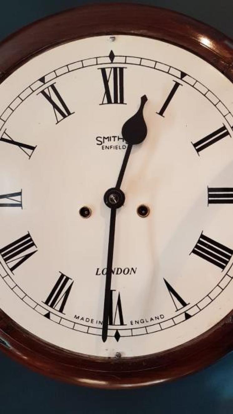 Antique Smith's Enfield 8 Day Chiming Wall Clock - Image 3