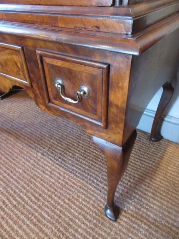 Superb George I Period Walnut Chest on Stand - Image 7