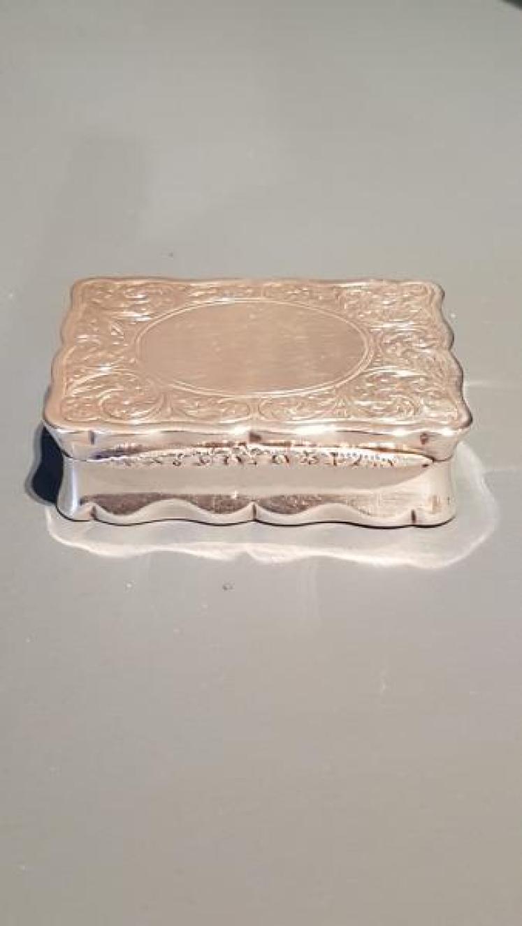 Victorian Chester Silver Snuff Box - Image 1