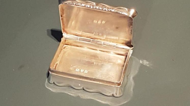 Victorian Chester Silver Snuff Box - Image 4