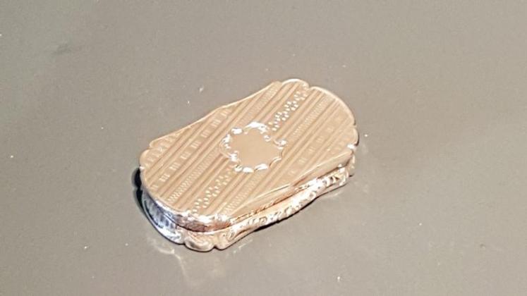 Nathaniel Mills Antique Silver Vinaigrette - Image 6