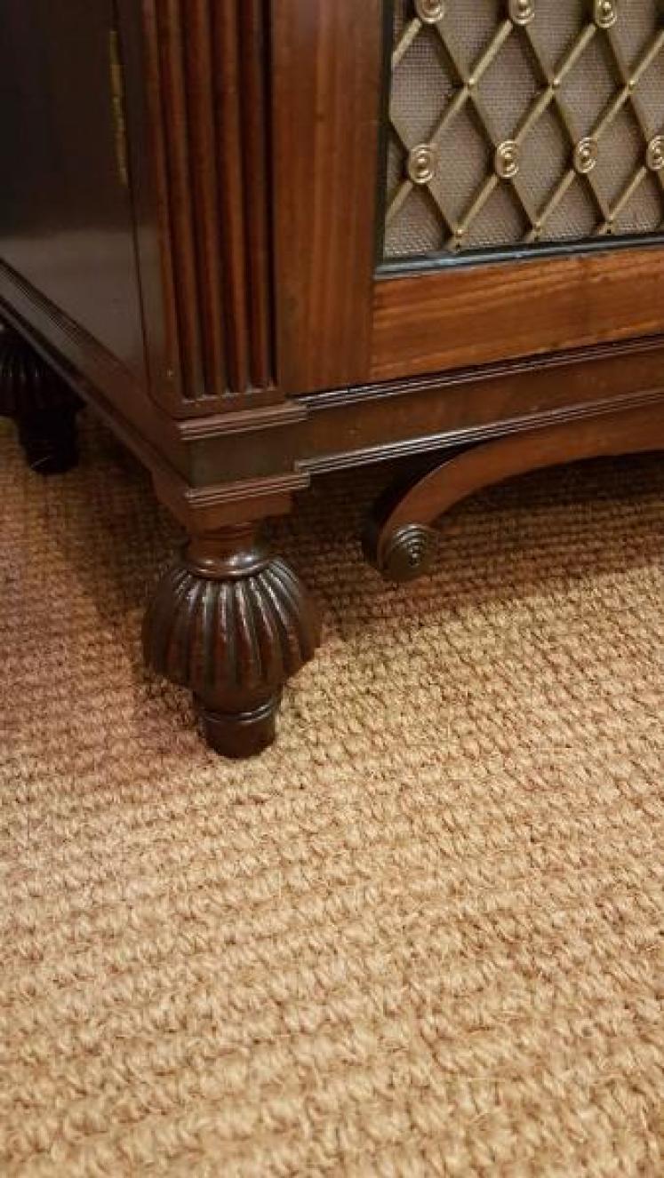 Fine Quality Regency Mahogany Bookcase Cabinet - Image 7
