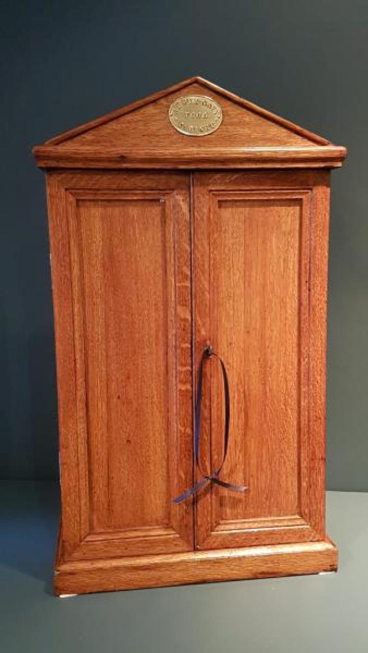 Superb Edwardian Oak Army & Navy Tool Cabinet  - Image 6
