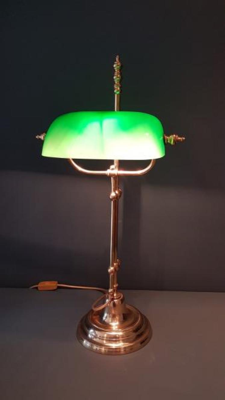 1930's Brass Rise and Fall Bankers Lamp - Image 2