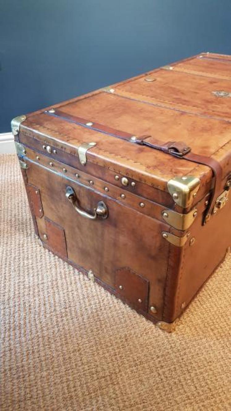 Superb Antique Leather Military Trunk - Image 5