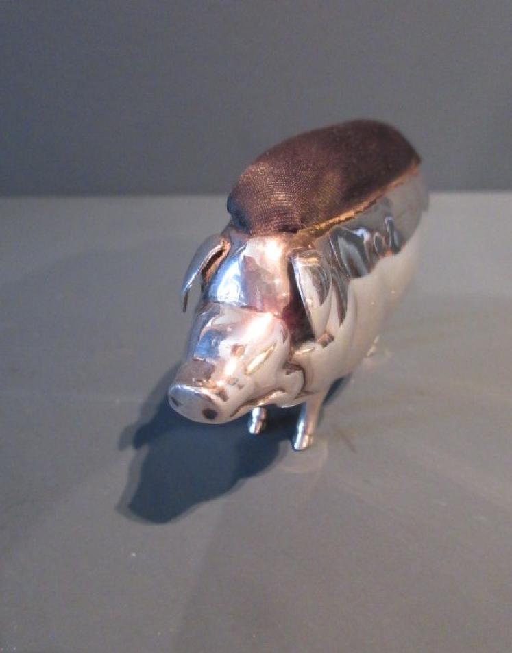 Edwardian Period Silver 'Pig' Pin Cushion - Image 2