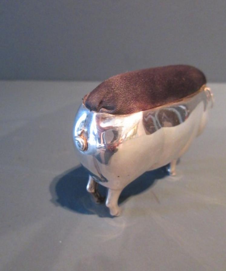 Edwardian Period Silver 'Pig' Pin Cushion - Image 3