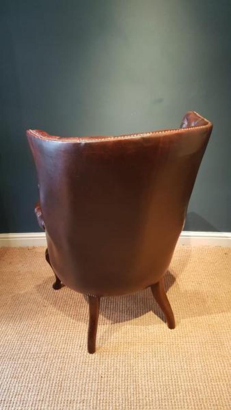 Superb 1920's Antique Leather Arm Chair - Image 3