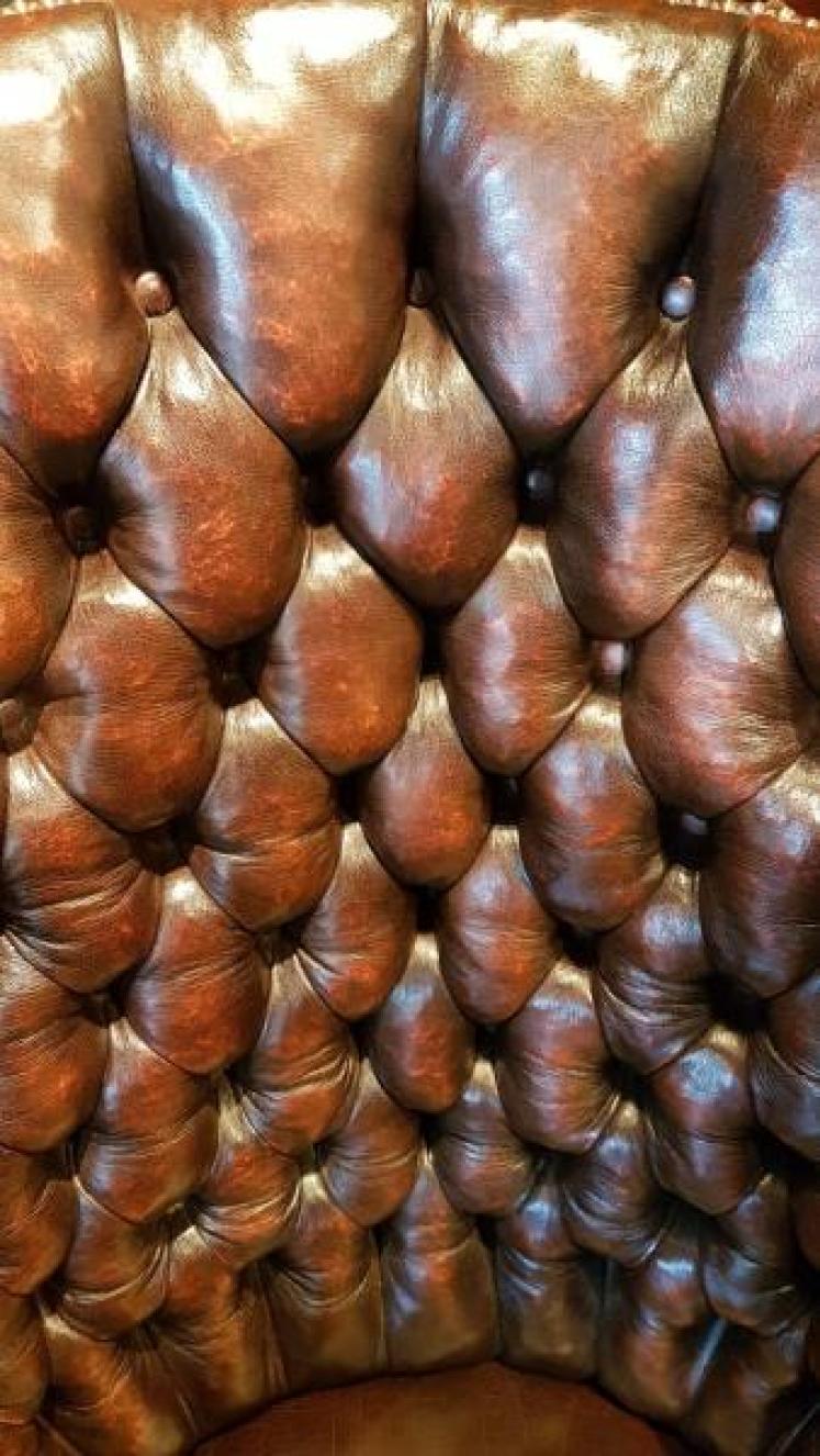 Superb 1920's Antique Leather Arm Chair - Image 7